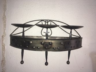 Candle holder & iron potpourri holder decor