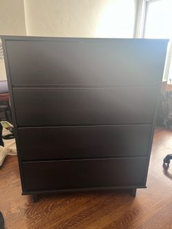 4 drawer black dresser