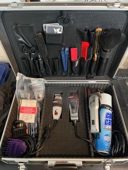 Barber Tool Kit with Case and Clippers andis wahl
