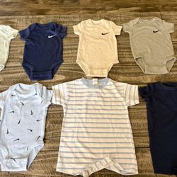 Baby Nike  Lot (8) Pieces Size 3 Months