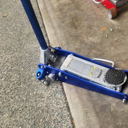 Hydraulic Jack Low Profile $100