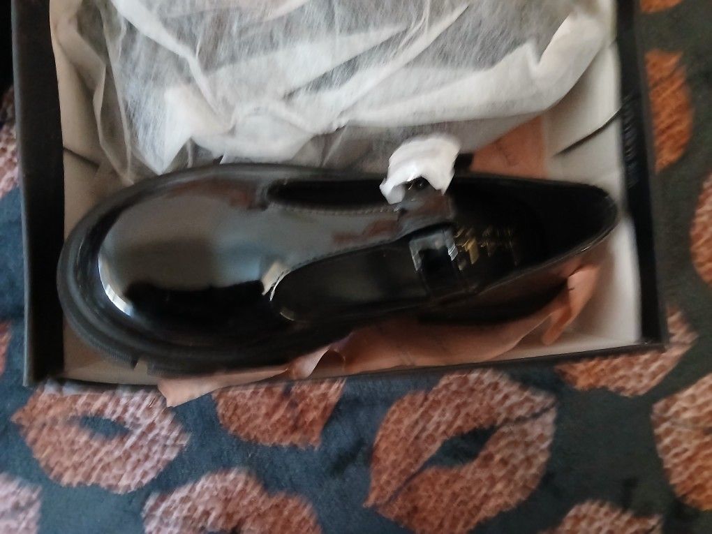 Girls Dress Shoes Brand New