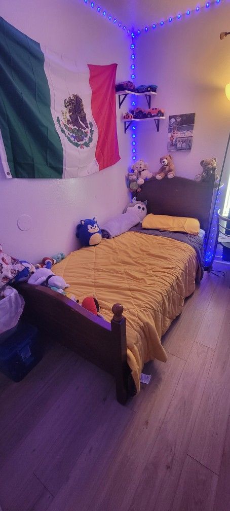 Twin Bed Frame With Mattress 