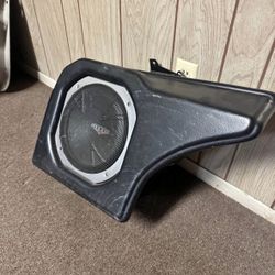 2006-2010 Chrysler 300 factory sub box with 10 inch kicker sub