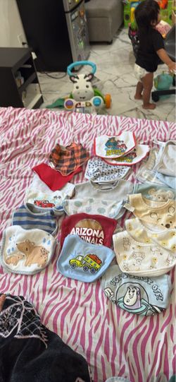 Newborn Bibs & Burp Rags