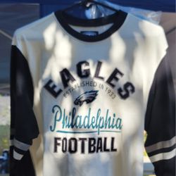 New Philadelphia Eagles Shirt & Beany