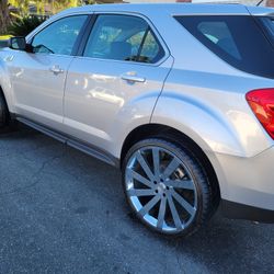 Chevy Equinox, Low Miles, 4 Cylinder, Clean Title, Smogged, 24"rims, Reliable Transportation 