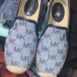 Michael Kors Flats