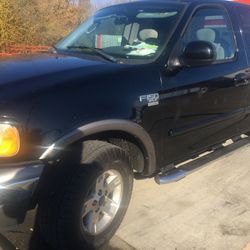 2003 Ford E-150