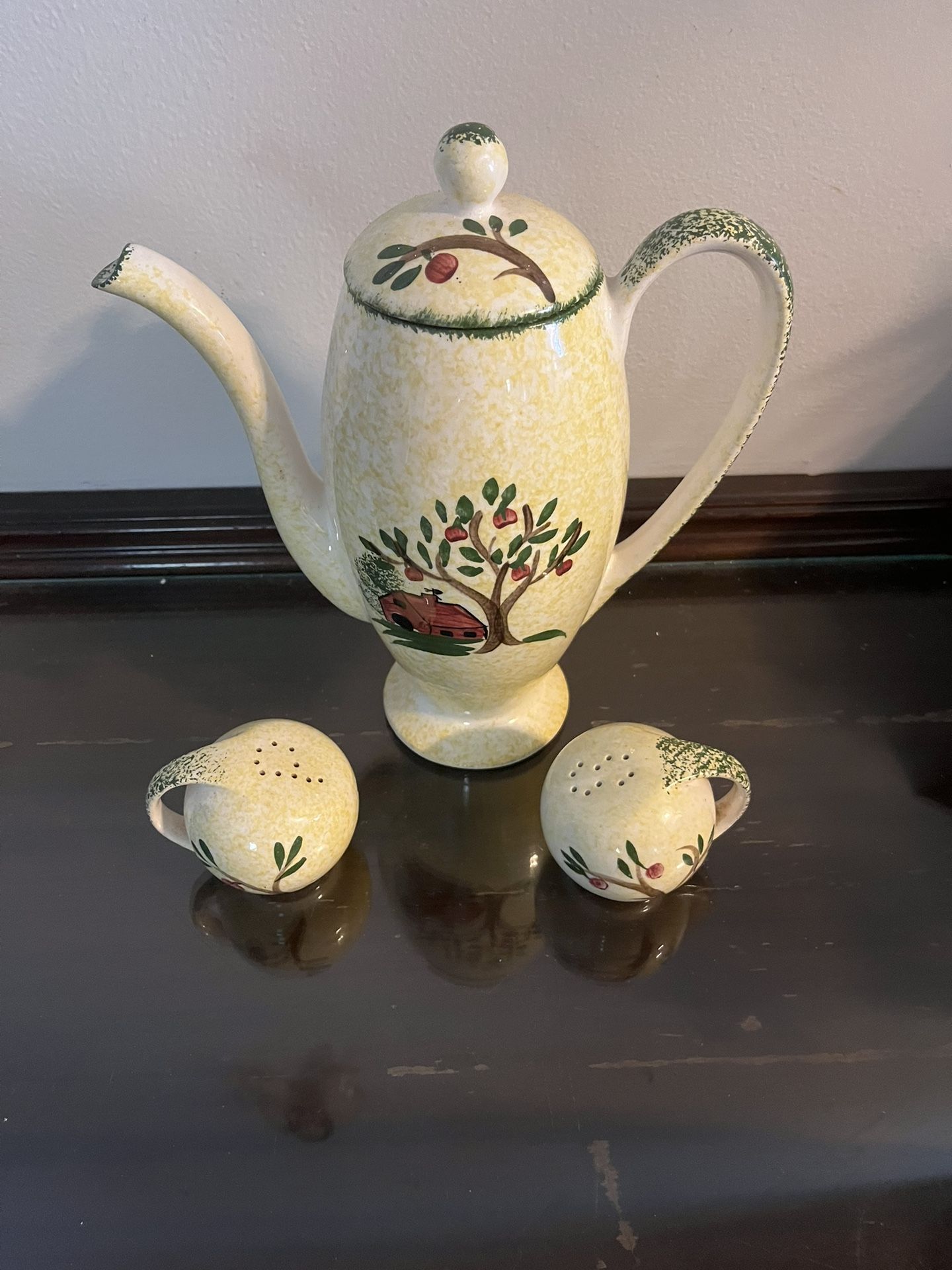 Tea Pot Salt And Pepper Shakers