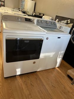 Electric dryer and washer Maytag