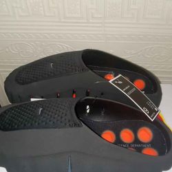 Nike Mind SLIDES MEN SIZE 9