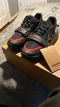 Burberry shoes 