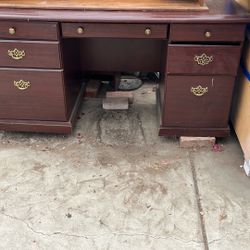 Beautiful desk can be used for computer or just in living room
