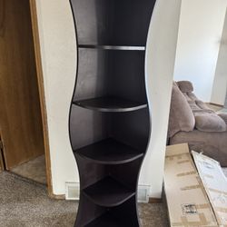 Modern Wavy Corner Shelf – Heavy, Solid Wood Design – 5-Tier