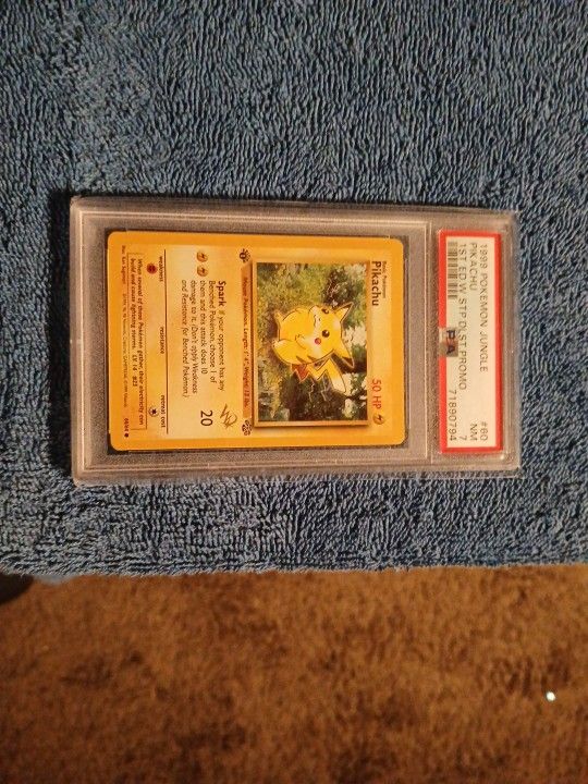 1999 1st Edition Pokemon Pikachu Jungle With Stamp
