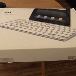 Apple iPad Keyboard Dock A1359 MC533LL/B