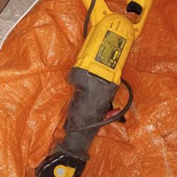 Sawzall Dewalt Corded