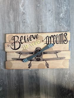 Airplane decoration