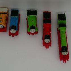 5 ERTL Thomas the tank engine and friends trains vintage toys
