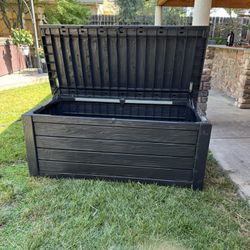 Deck Box 