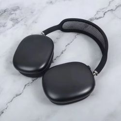 selling airpod max’s 