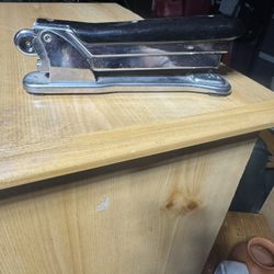 a vintage Ace Liner Model 502 stapler