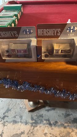 Hershey's AHL 1:64 Die Cast Truck Set of 2