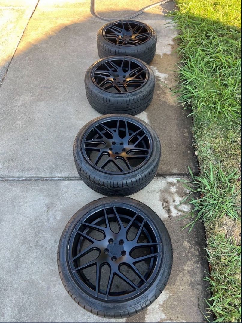 Aodhan 18x9 LS008 5x100