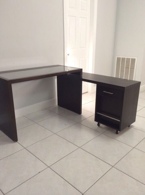 Modern And Compact Office Desk El Dorado Furniture For In Modern And Compact Office Desk El Dorado Furniture For In Miami Fl Offerup