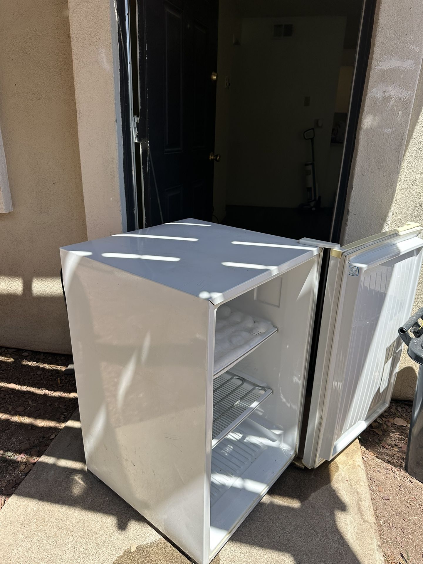 Mini freezer