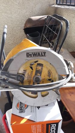 Dewalt Saw