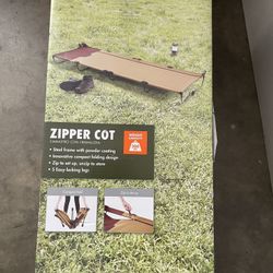 Camping, Zipper Cot