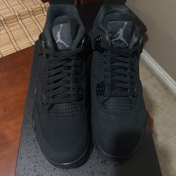 Jordan 4s Black Cats 