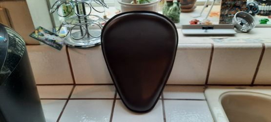 Solo spring boober seat for Harley-Davidson