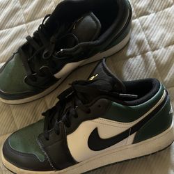 Nike shoes