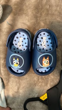 Cutest little Bluey size 5 house Slides for baby