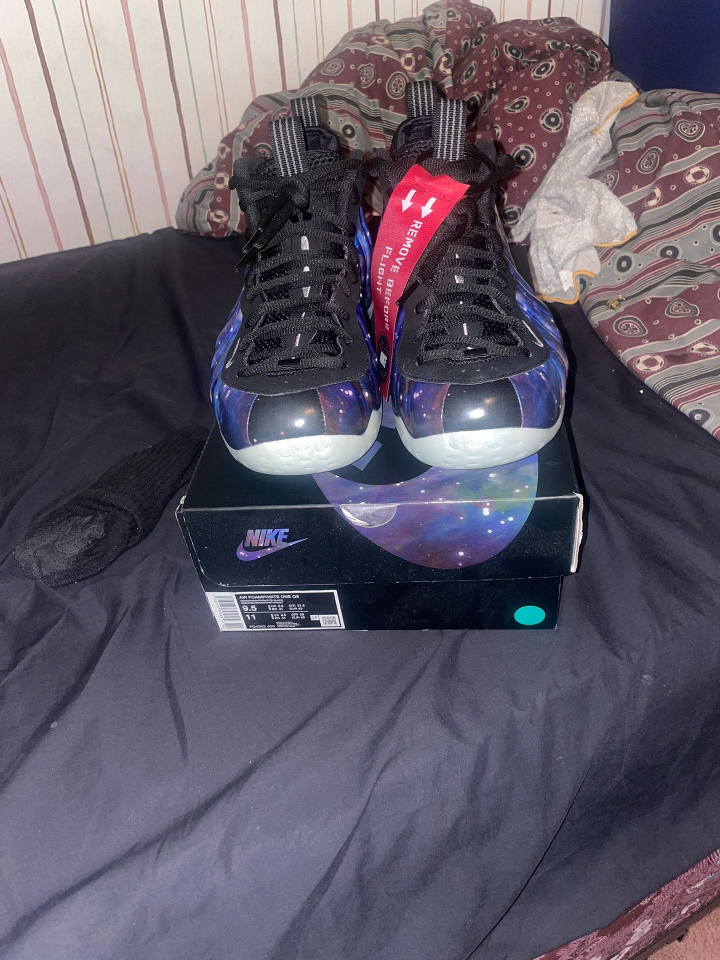 Nike Foamposite "Galaxy" 2025 BRAND NEW SIZE 9.5