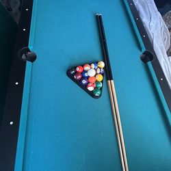 6FT pool table