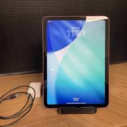 Apple iPad A16 128 gb no offers or trades please!!se