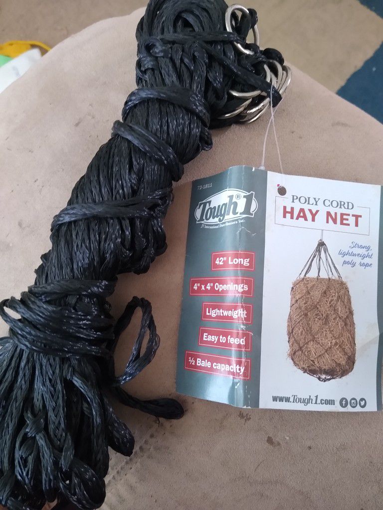 Brand New Poly Cord Hay Net Holds Up To 1/2 Bale