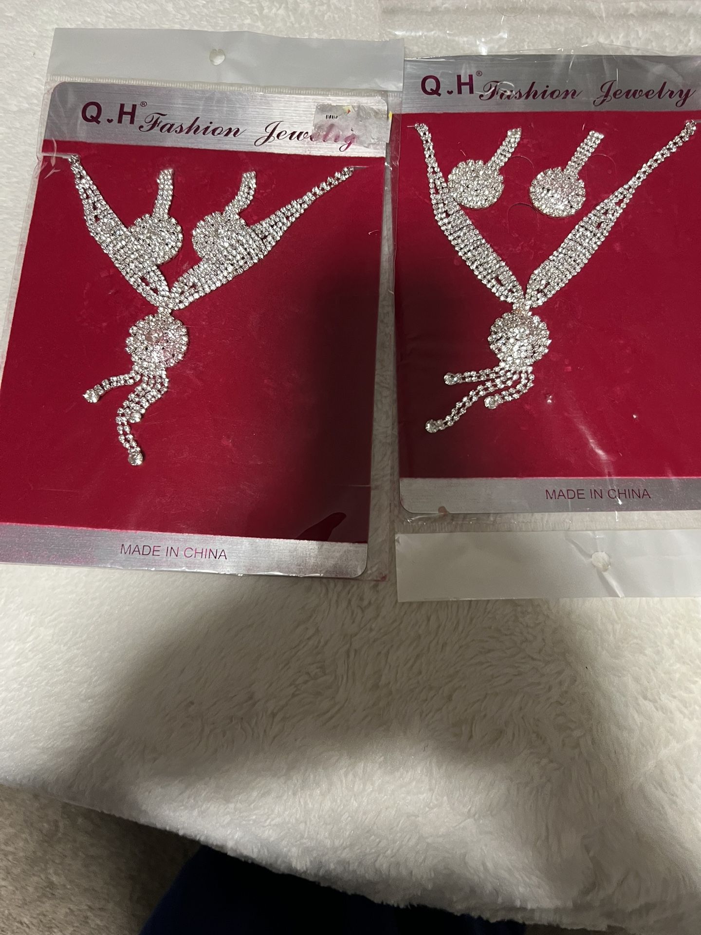 2 set off Nicholas each for $15 for both $30