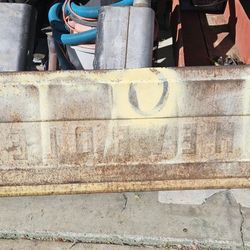 Chevy C10  O.E.M  Tailgate 