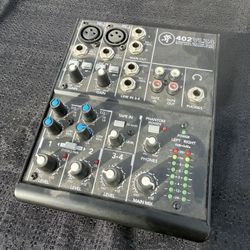 Mackie Mic/Line Mixer