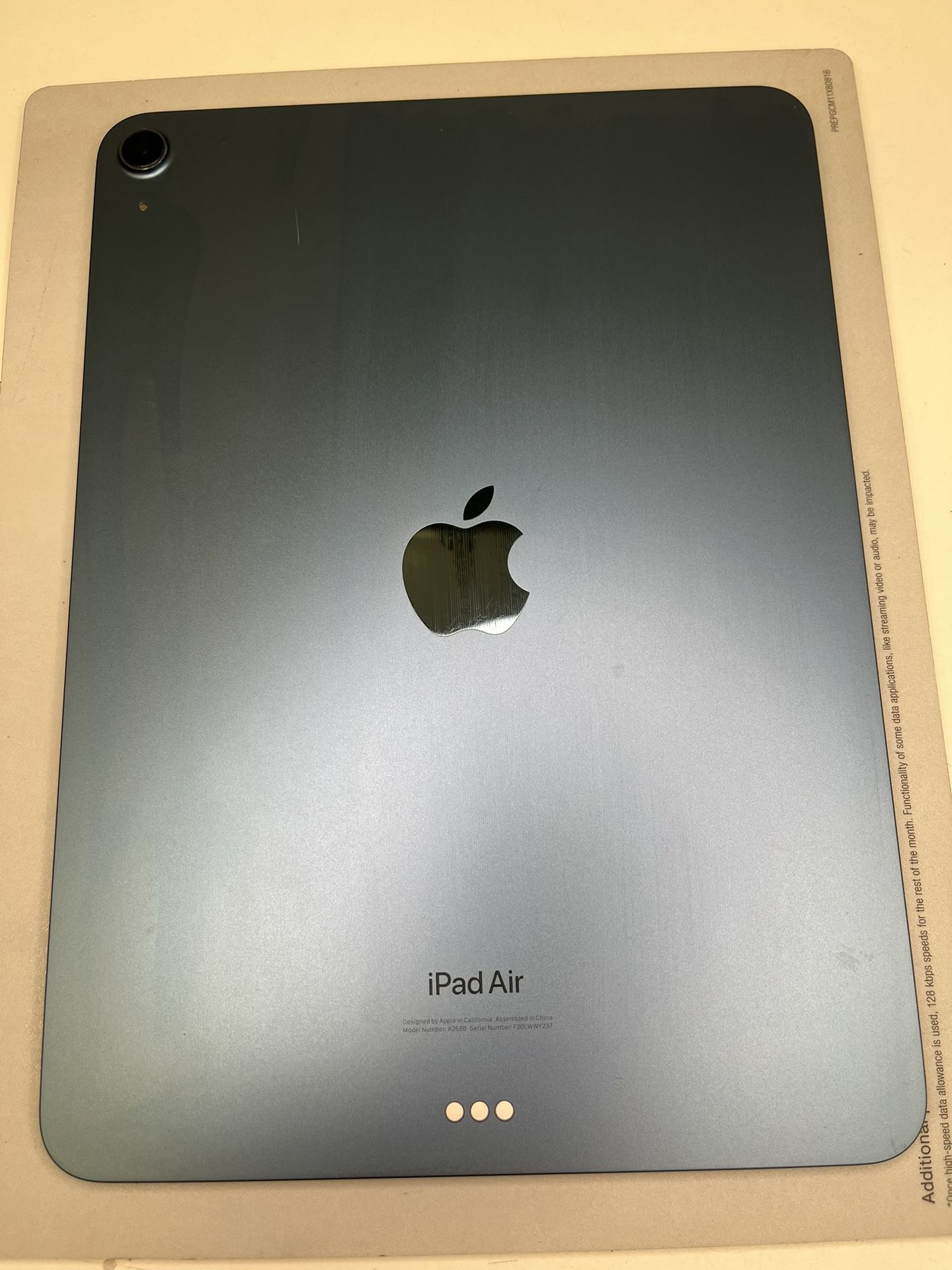 iPad Air (5th Gen) 256GB