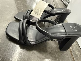 Women’s Stacy Mule Heels Size 7 