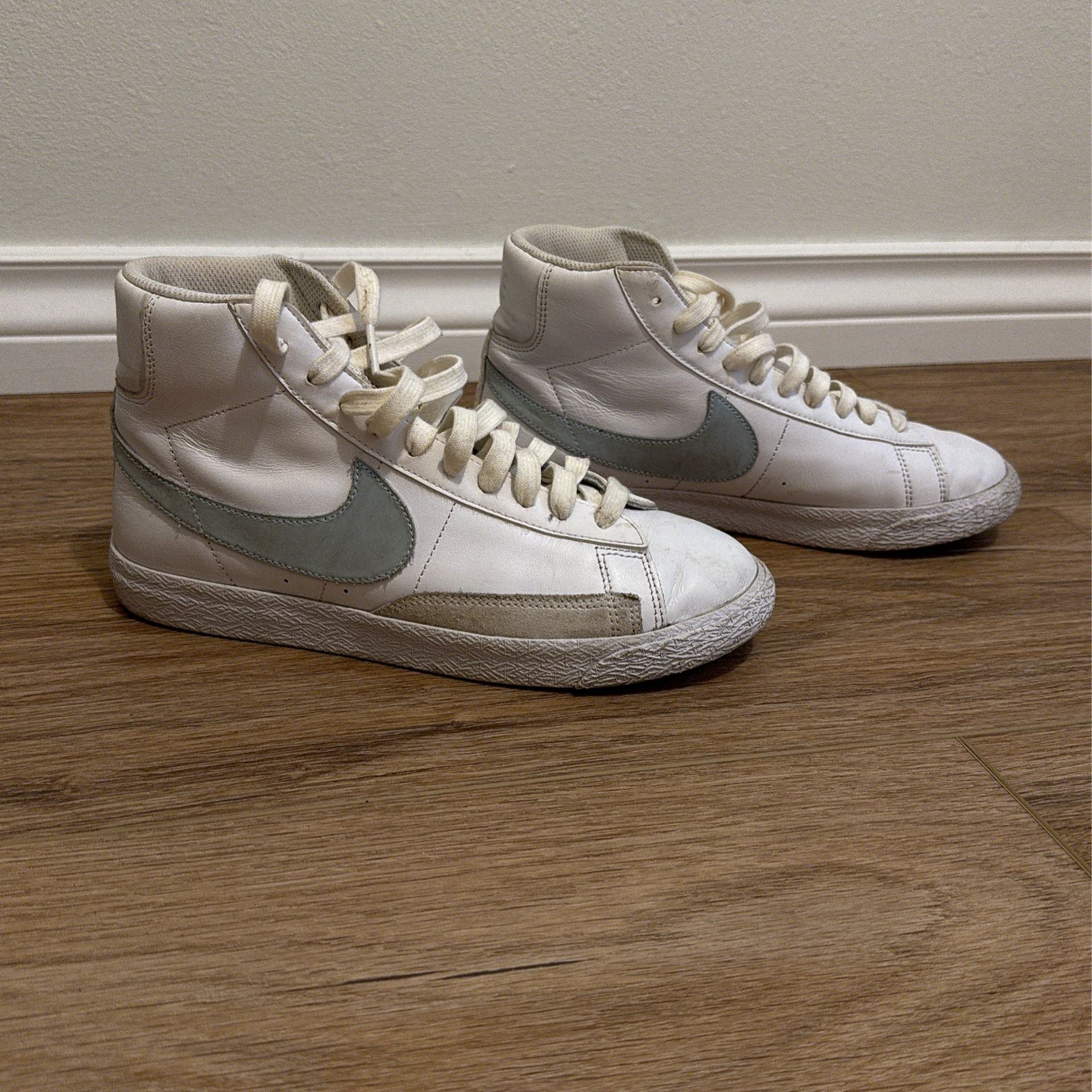 Nike Shoes Nike Blazer Mid 77 Like Mike Nike Shoes Nike Blazer Mid