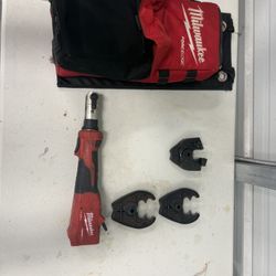 Milwaukee Lineman Squeeze Tool