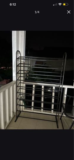 Shoe rack