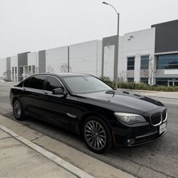 2012 BMW 740il